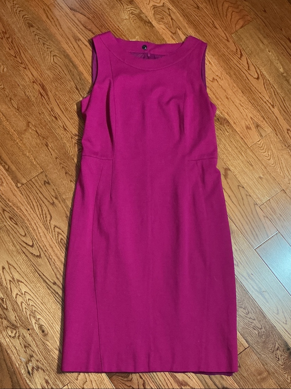Akris Sleeveless Midi Sheath Dress in Fuchsia